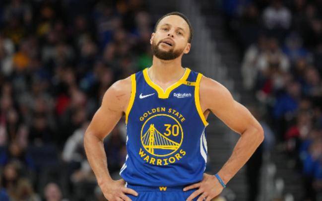 九游体育-包含库里回归赛场，挺进下一轮首场状态亮眼，德国队观众沸腾！的词条