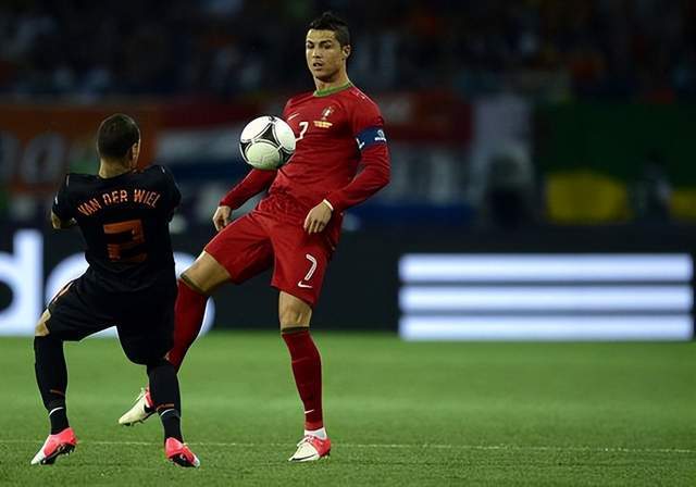 九游体育- c罗赛事官方发布战术调整新规,德国队争议不断的原因 