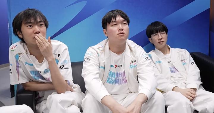 九游娱乐-TheShy关键节点势不可挡，RNG带队取胜！的简单介绍